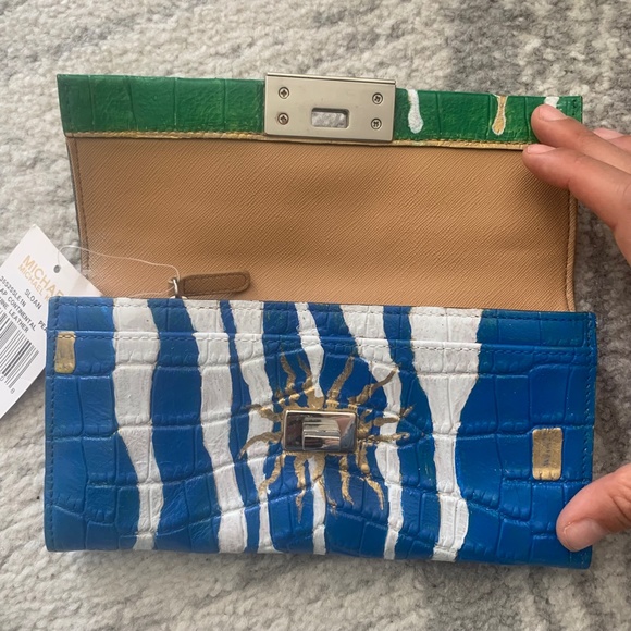 Hand painted Michael Kors WALLET (PAINTED BY OWNER NOT Painted by MICHAEL KORS!! - Picture 8 of 10